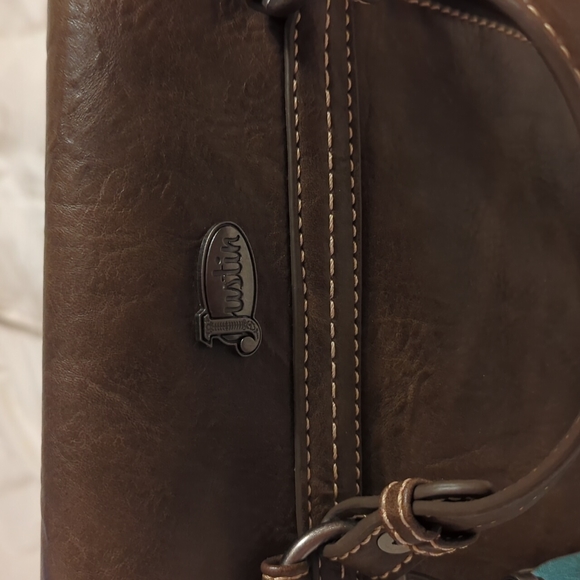 Justin Leather Backpack - Picture 3 of 7